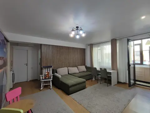 Apartament elegant cu 2 camere de inchiriat in cartierul Compozitori