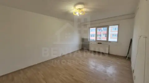 Apartament 2 Camere decomandat 52mp Rovine la J-uri 1986 -teava gaze