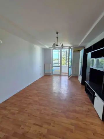 Apartament 3 camere decomandate ultracentral liceul de arte