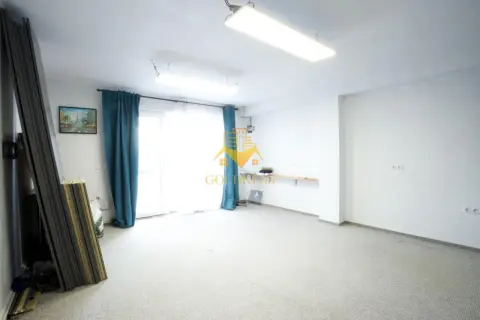 1 camera, curte proprie, parcare, Eugen Ionesco, Zorilor, Europa