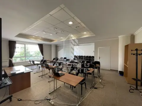 Spatiu birouri, 60 mp, Et.1, Complexul Studentesc