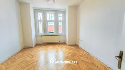 Spațiu de Birouri - 150 mp Utili - 4 Camere - Etaj 1