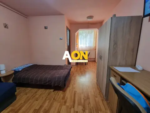 Garsonieră în zona Cetate