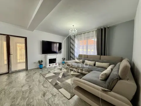 Casa individuala eficienta energetic de vanzare, zona Plopi Timisoara