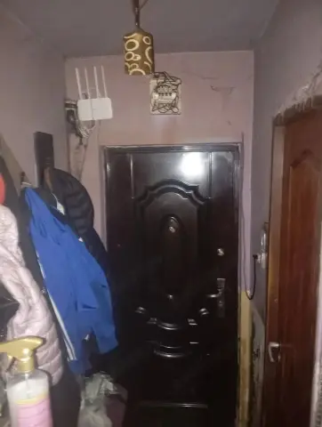 BRASADAS vinde ap 2 cam la PARTER in Solidaritatii.