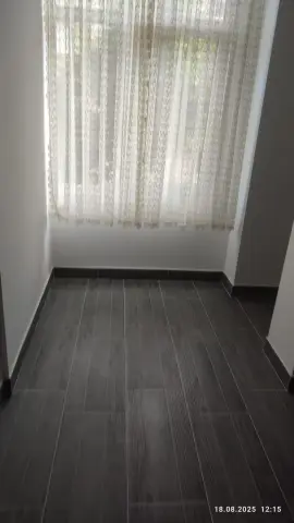 BRASADAS vinde garsonieră etaj 1 Soarelui.