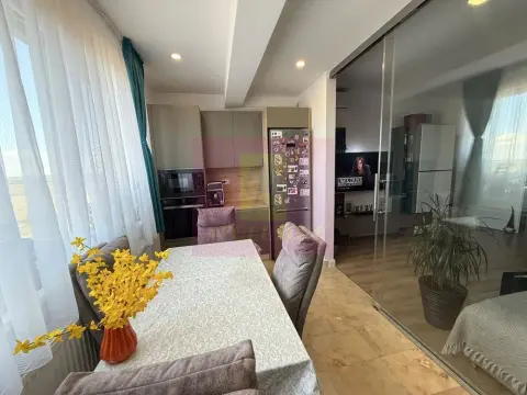 Apt 2 camere - mobilat/utilat - Bd. Timisoara