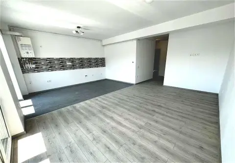 Apartament 2 camere 55mpu BUCATARIE separata gradina proprie Selimbar