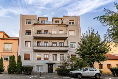 Apartament central - 84 mp utili - etaj 1 - COMISION 0