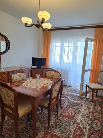 DIRECT PROPRIETAR (tel. 0734267012) - Vând Apartament 2 camere, decomandat, etaj 3/4 – Sibiu, bloc 1983, str. Siretului colț cu Calea Dumbrăvii