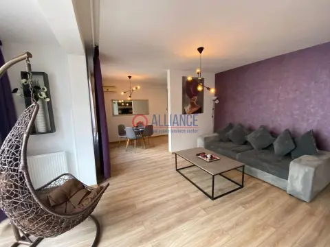 APARTAMENT 2 CAMERE semidecomandat in MAMAiA SAT