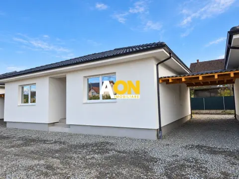 Casa 3 camere cu predare la cheie, 250 mp teren + gradina 300 mp,