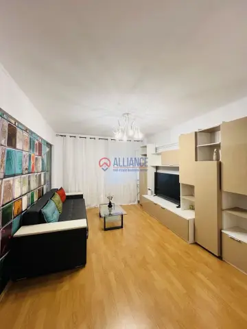 Inchiriere apartament Capitol de 2 camere/ termen lung / centrala proprie