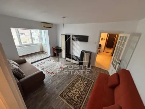 Apartament cu 2 camere, semidecomandat, zona Lipovei