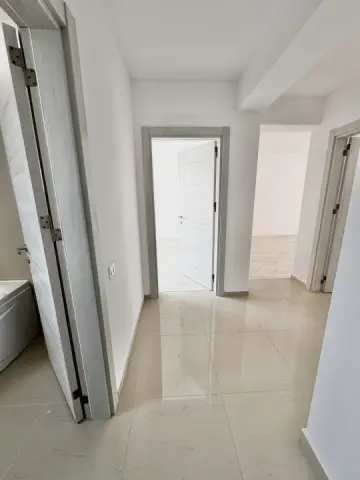 Ap. doua camere zona Militari Residence DOUA BALCOANE