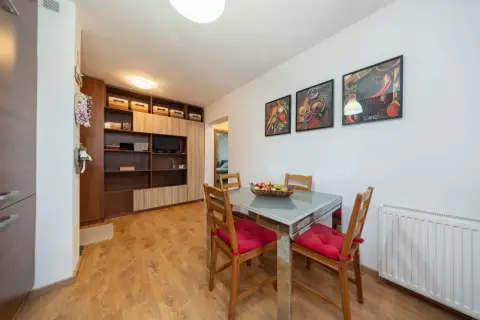 Apartament 2 camere Astra decomandat, confort 1, etaj 3/4, renovat