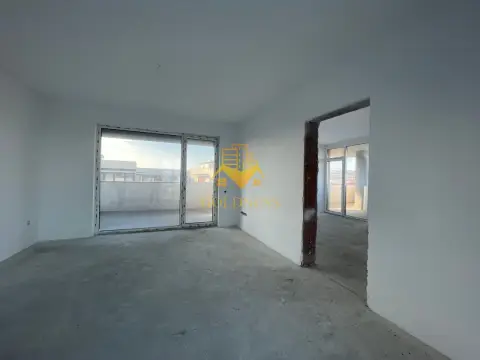 Apartament 110 mp Intre Lacuri Iulius Mall Dunarii 2600/mp Comision 0%
