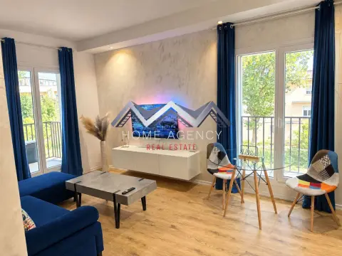 Apartament 2 camere Cosmopolis | Bucătărie închisă | Loc de parcare inclus