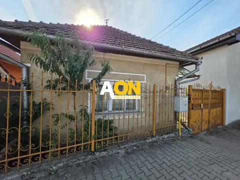 Casa 4 Camere, 756mp Teren, Zona Barabant