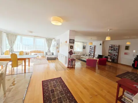 Penthouse 148mp cu terase75 mp și șemineu | Corbeanca