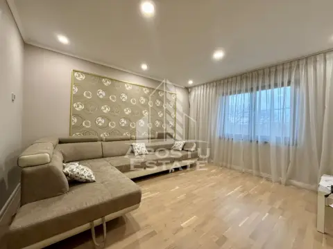 Apartament 3 camere la casa de vanzare, zona Lunei - Timisoara