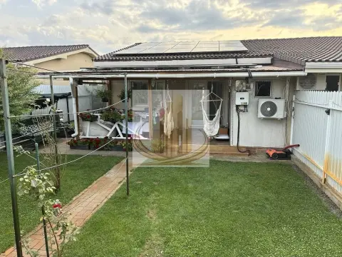 Duplex Moșnița Veche, 70 mp utili panouri fotovoltaice și teren 315 mp