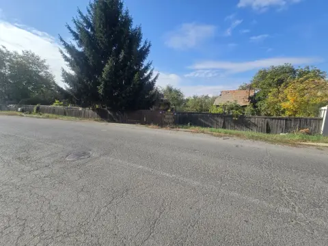 Teren intravilan 15.000 mp+casa 150mpTargu Mures,45 euro mp.