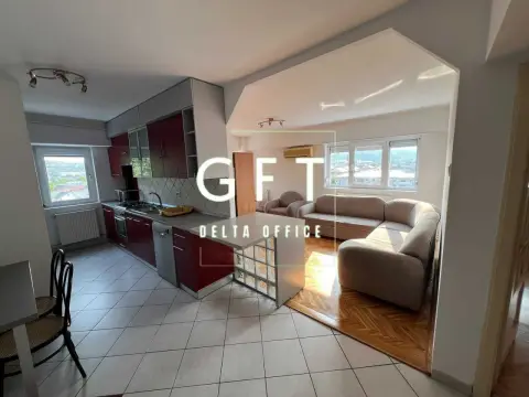 Apartament de închiriat 3 camere DEJ centru