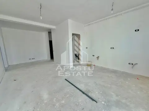 Apartament cu 2 camere, etaj intermediar, zona Giroc