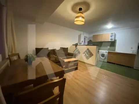 Apartament 3 camere si Garaj, in Vila, finisat