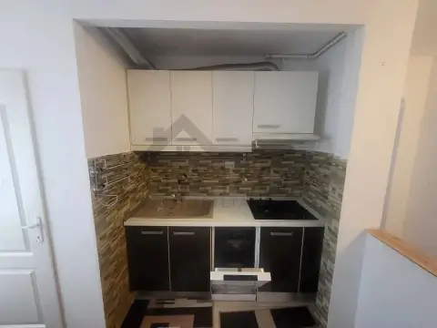 inchiriez apartament 3 camere 2 bai in Unirii Târgu Mureș