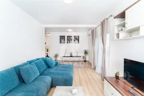 Apartament cu 2 camere de închiriat, Giroc