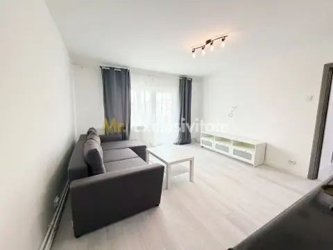 Inchiriere apartament 3 camere decomandat - cartier Trivale
