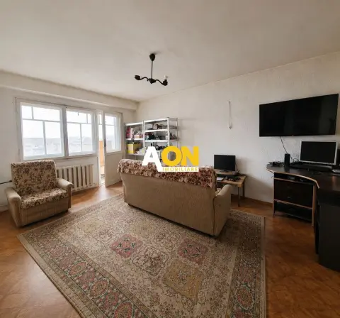 Apartament 3 Camere | 65 mp | Etaj Intermediar | Zona Cetate