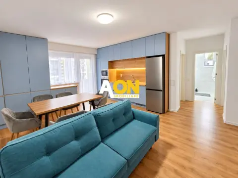 Apartament 3 camere, mobilat, utilat, 68 mp + boxă 10 mp, zona Arex