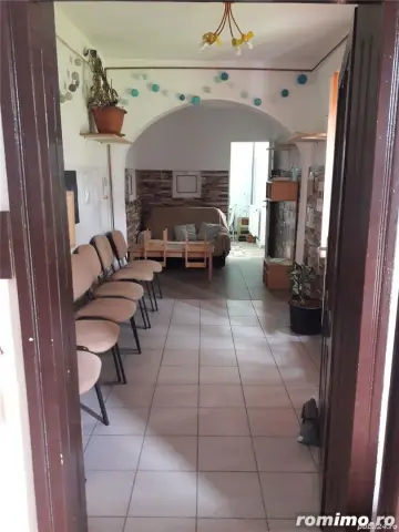 Casă 5 camere cu curte și garaj | Complexul Studențesc – Timișoara