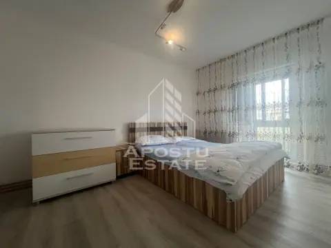 Apartament 3 camere, zona Bou Rosu