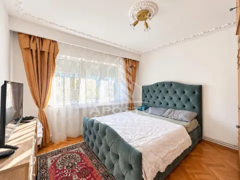 Apartament 3 camere ,zona Podgoria ,80mp