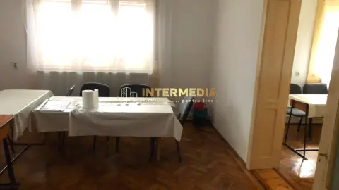CASA 4 Camere 100mp. Baie Curte INCHIRERE Birouri Cabinete TOLSTOI CENTRU CETATE
