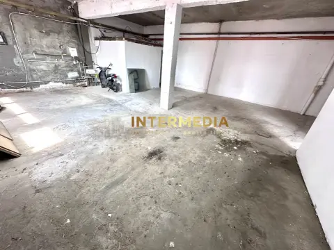 HALA DE INCHIRIAT I 150 MP I ALBA IULIA I GRUP SANITAR I BIROU I
