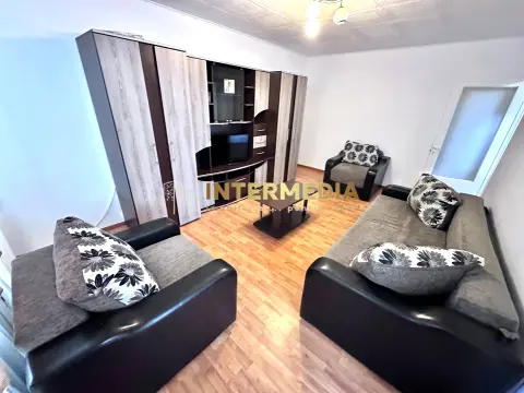 APARTAMENT 2 CAMERE I DECOMANDAT I CETATE I ETAJ 3 I MOBILAT I