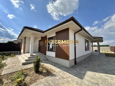 CASA NOUA CETATE I 4 CAMERE I FINISATA COMPLET I 509 MP TEREN I