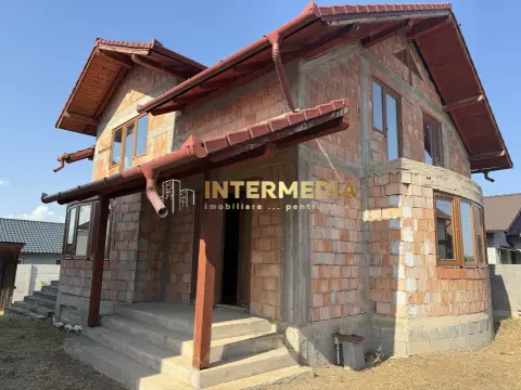Casă la ROSU Alba Iulia Cartier Orizont – 220 mp utili 388 mp teren utilitati