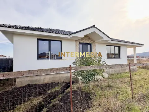 CASA NOUA PE UN NIVEL COCHETA I 75 MP I ALBA IULIA ZONA MICESTI I