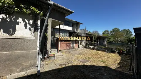Vanzare Casa P+M Ampoi 3 Garaj 320 mp Teren Imprejmuita la asfalt Pozitie Firma