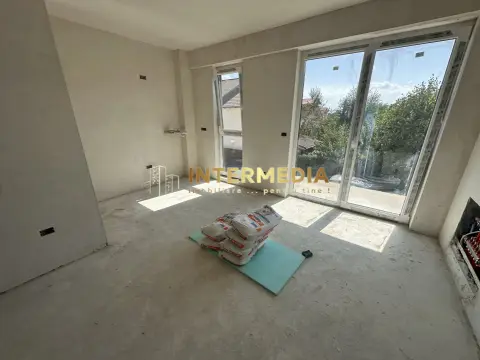 APARTAMENT 2 CAMERE I CETATE BLOC NOU I FINISAT LA CHEIE I ETAJ 1 I