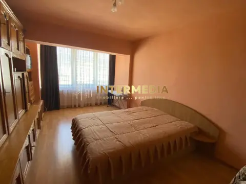 Apartament 2 camere I decomandat I Cetate I vedere panoramică I mobilat I