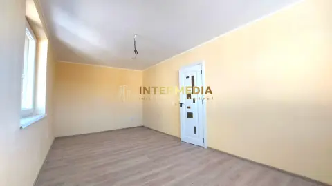 OKAZIE Apartament 3 camere Scara Interioara 2 Bai Balcon Parcare CETATE Lidl