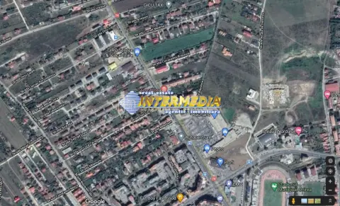 Teren intravilan de vanzare 3900 mp deschidere 18 ml soseaua de centura