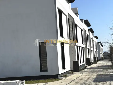 Vila Insiruita Noua la Cheie P+1 Finisata Incalzire pard Balcon Parcare Curte